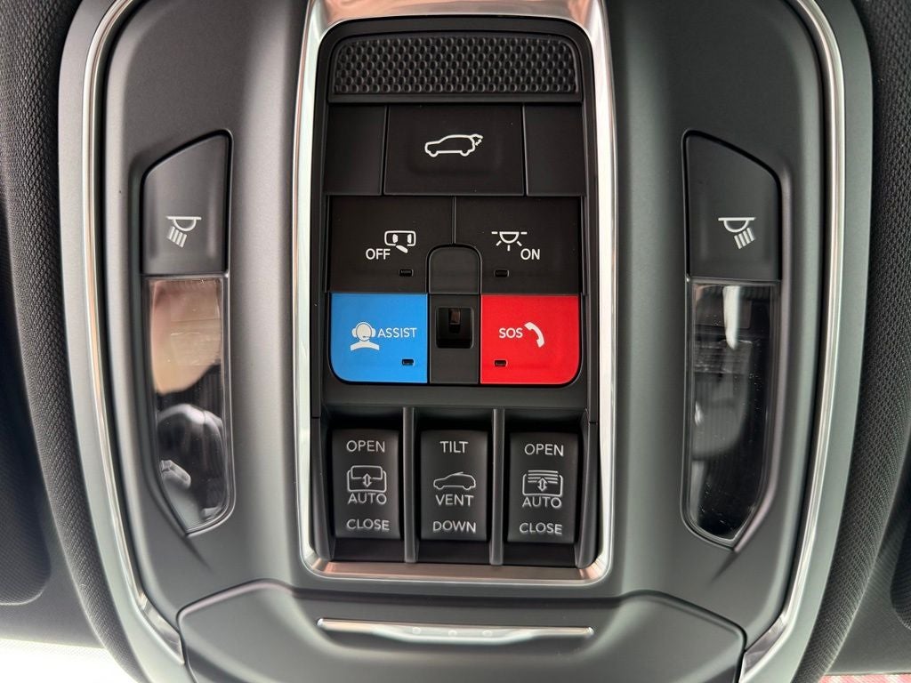 2027 Jeep Grand Cherokee Limited