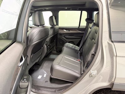 2027 Jeep Grand Cherokee Limited