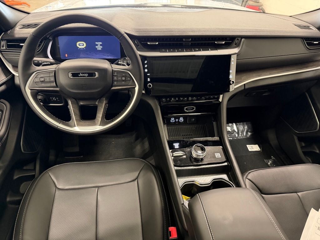 2027 Jeep Grand Cherokee Limited Reserve