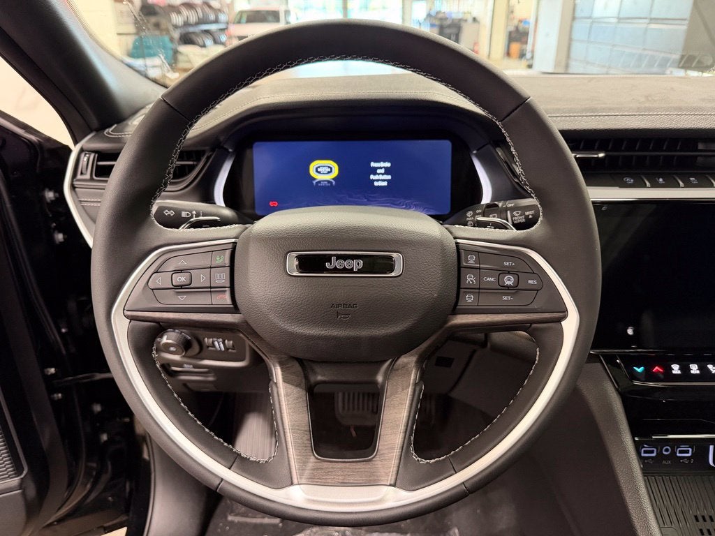2027 Jeep Grand Cherokee Limited Reserve