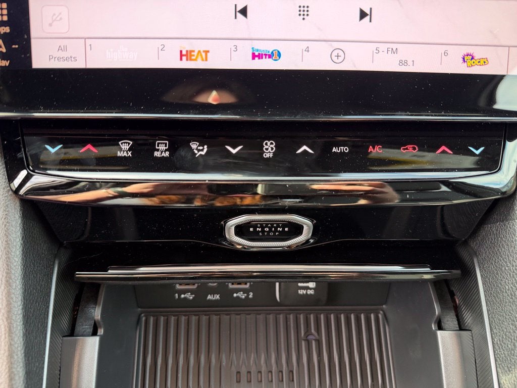 2027 Jeep Grand Cherokee Limited Reserve