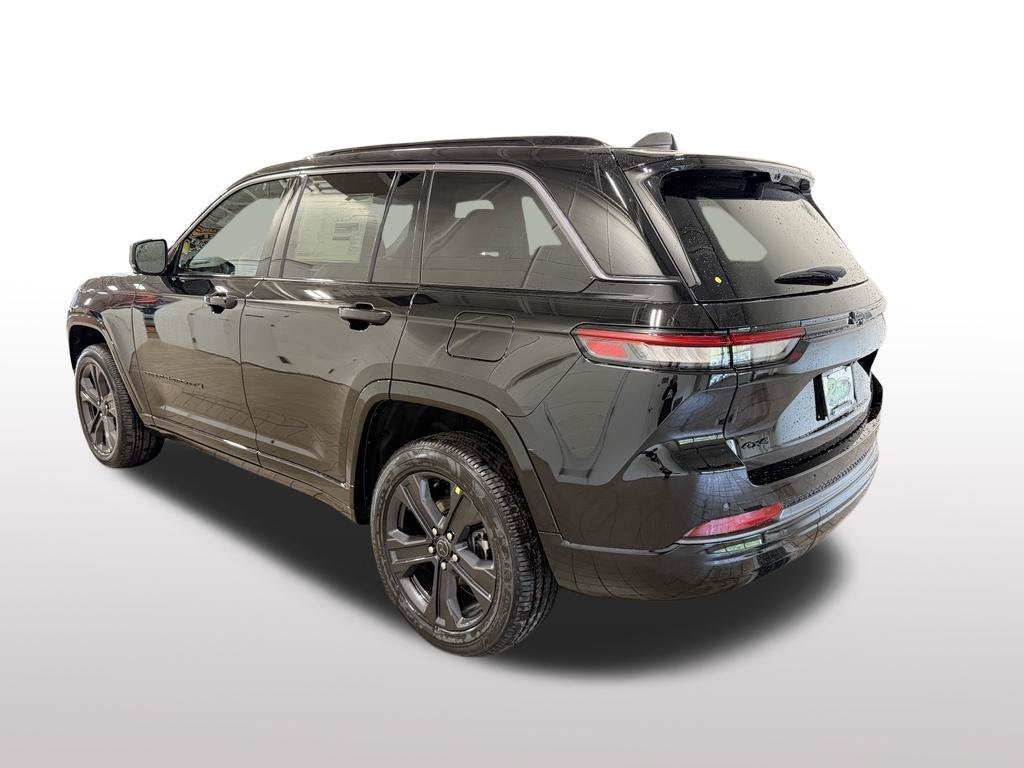 2027 Jeep Grand Cherokee Limited Reserve