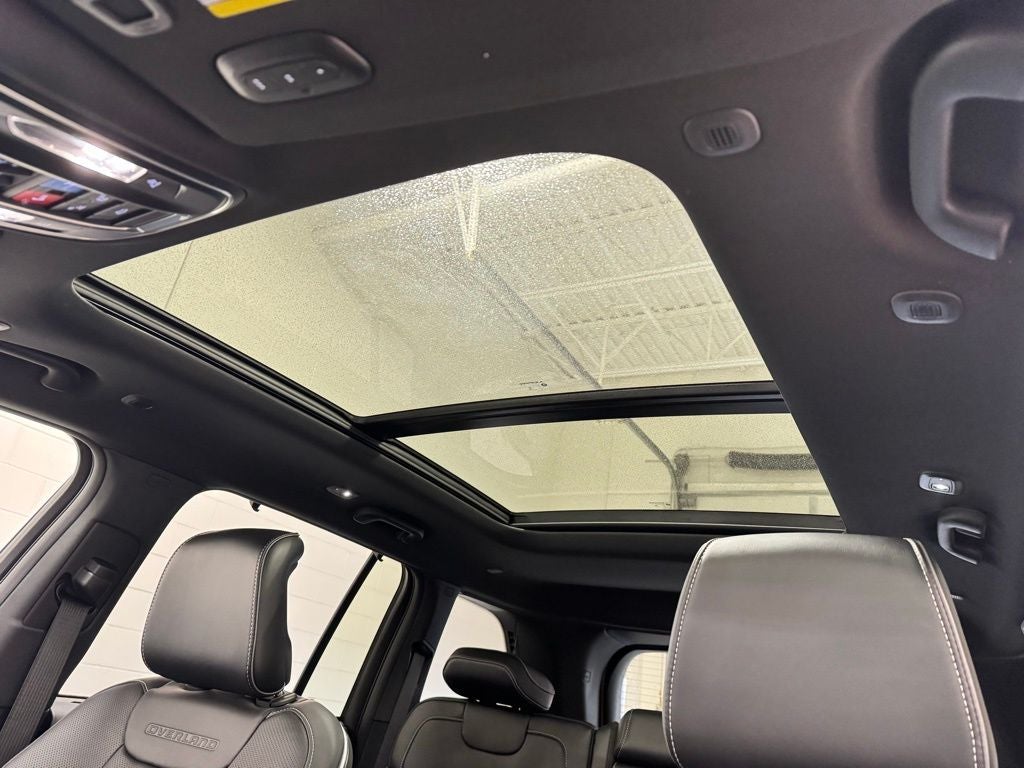 2025 Jeep Grand Cherokee Overland