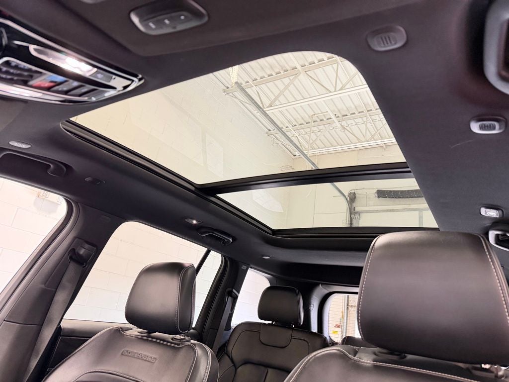 2022 Jeep Grand Cherokee Overland