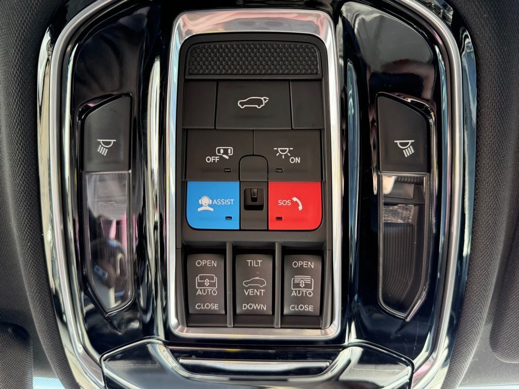 2022 Jeep Grand Cherokee Overland