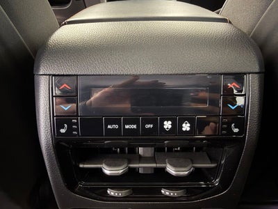 2023 Jeep Grand Cherokee Summit