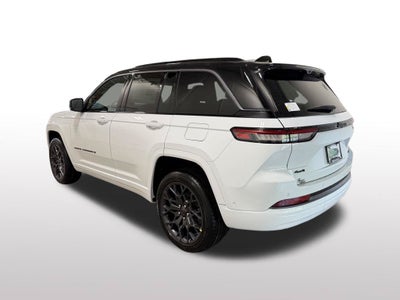 2027 Jeep Grand Cherokee Summit