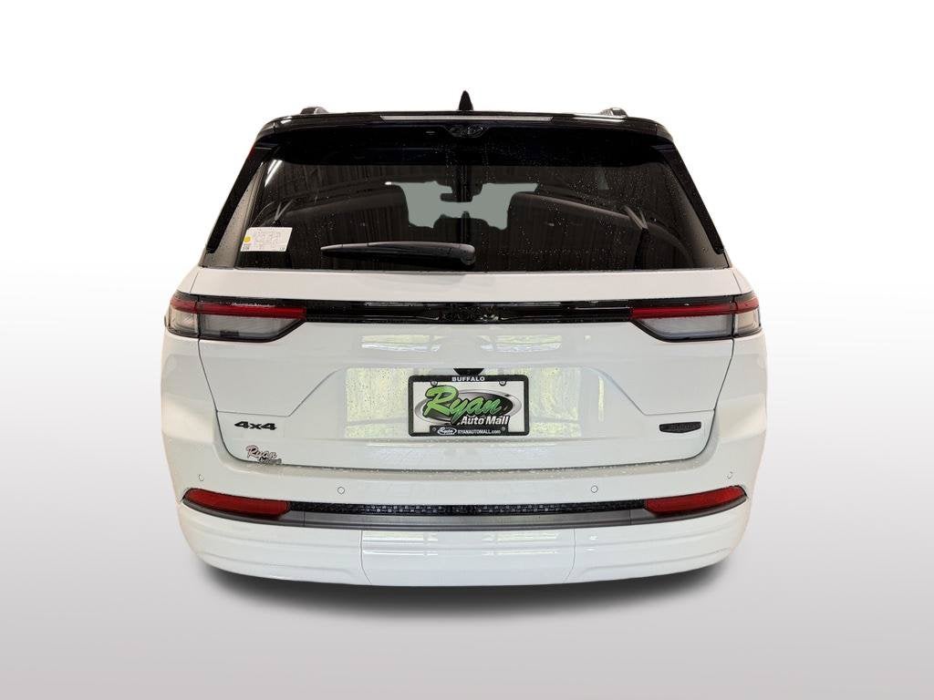 2027 Jeep Grand Cherokee Summit