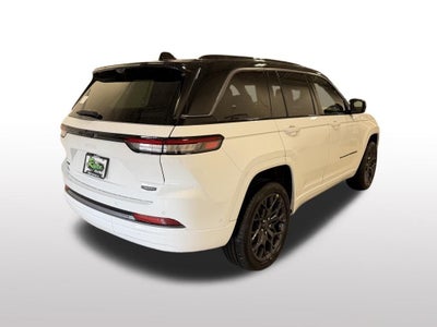 2026 Jeep Grand Cherokee Summit