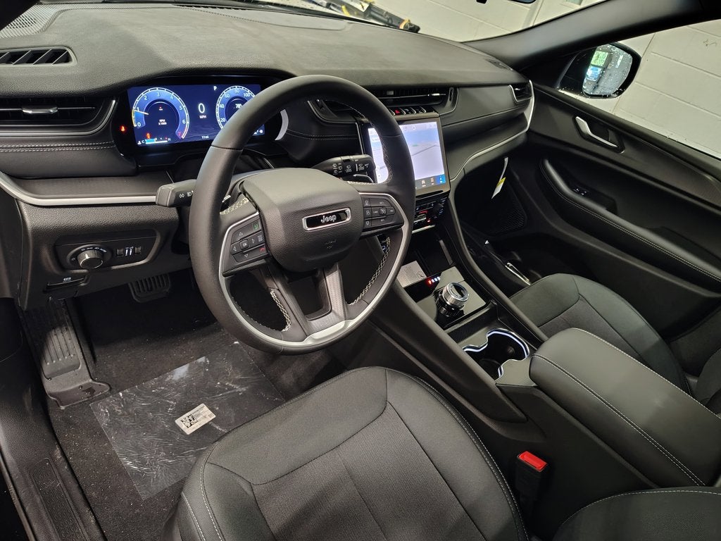 2027 Jeep Grand Cherokee L Laredo X