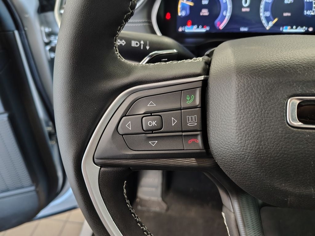 2026 Jeep Grand Cherokee L Laredo