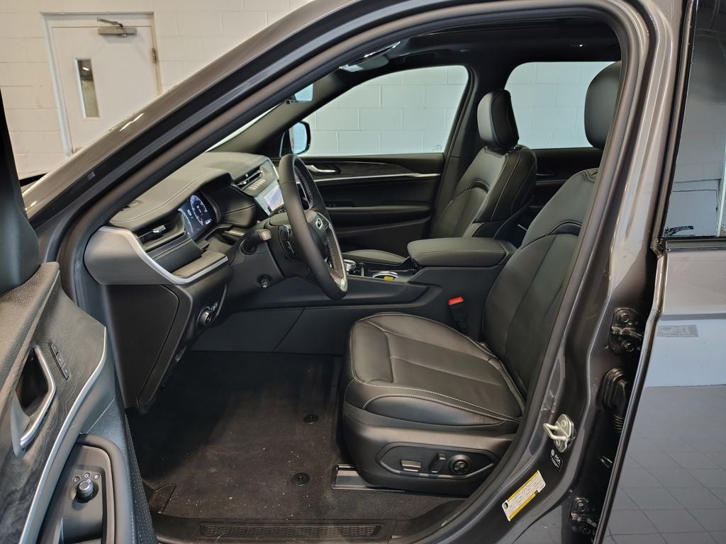 2026 Jeep Grand Cherokee L Base