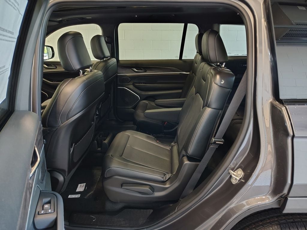 2026 Jeep Grand Cherokee L Base