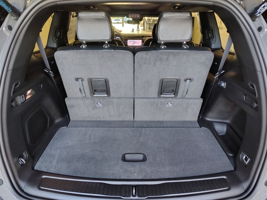 2027 Jeep Grand Cherokee L Limited Reserve