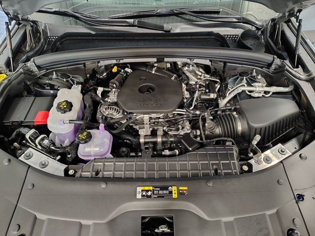 2027 Jeep Grand Cherokee L Limited Reserve