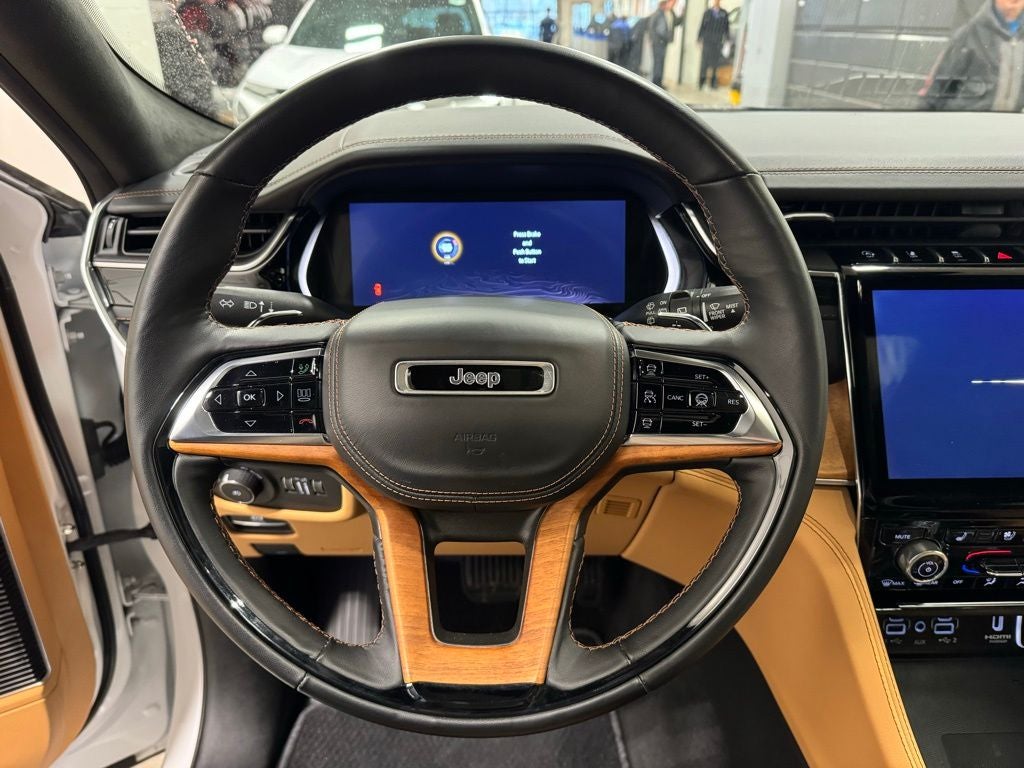 2022 Jeep Grand Cherokee L Summit