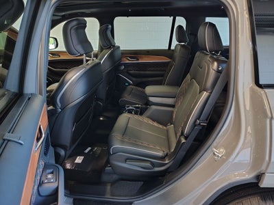 2027 Jeep Grand Cherokee L Summit