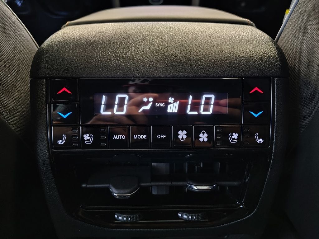 2027 Jeep Grand Cherokee L Summit