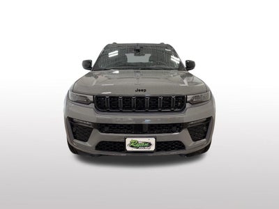 2027 Jeep Grand Cherokee L Summit