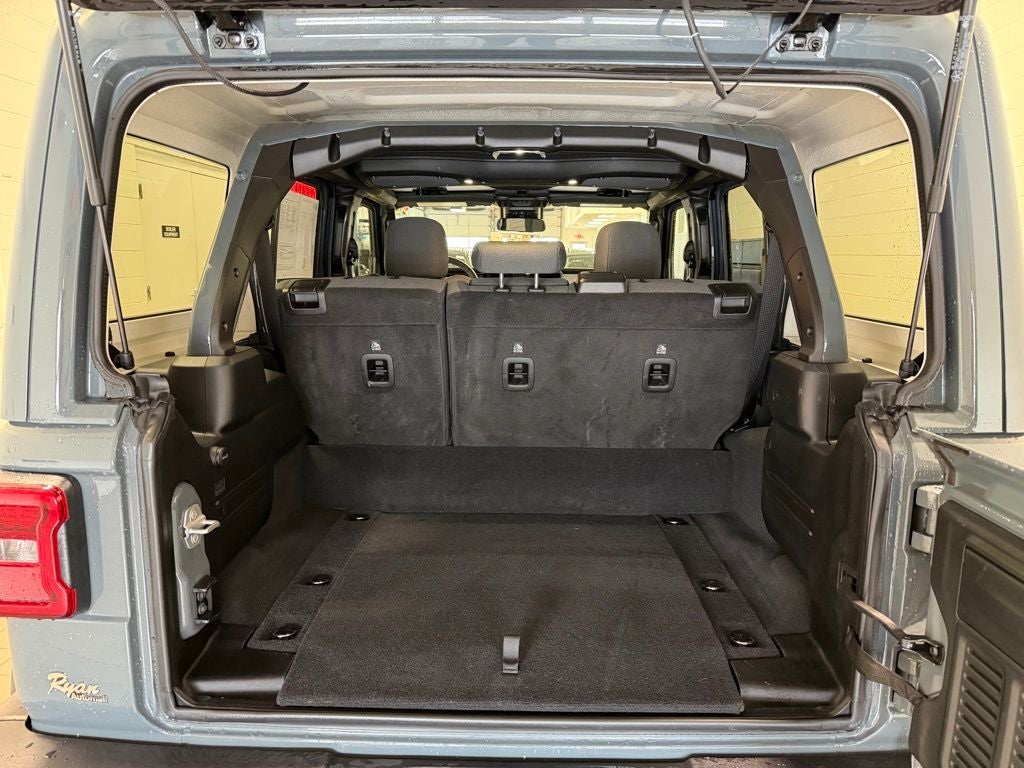 2025 Jeep Wrangler Sahara 4xe