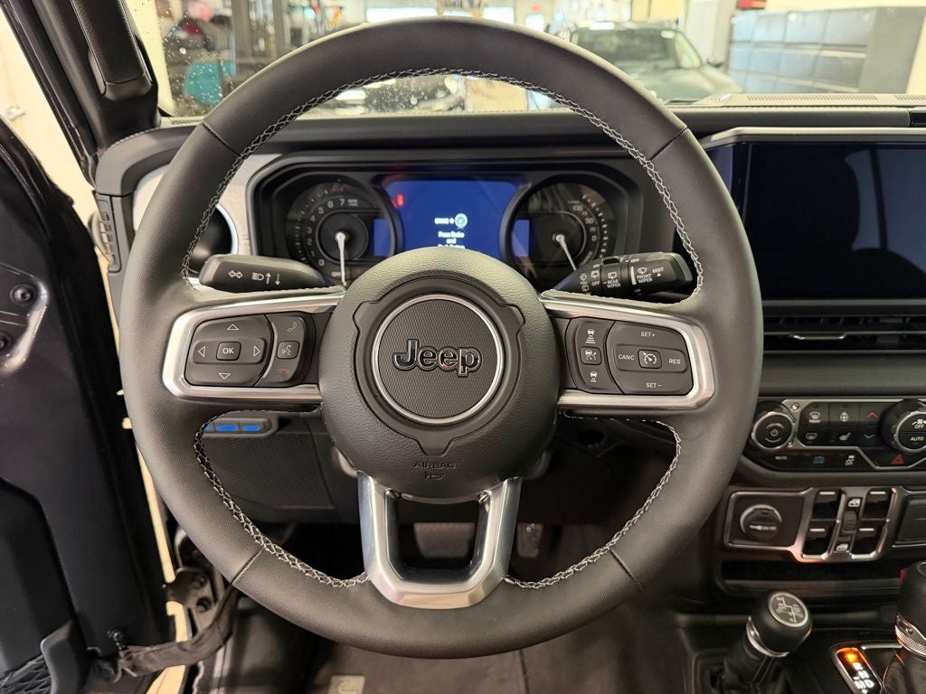 2025 Jeep Wrangler Sahara 4xe