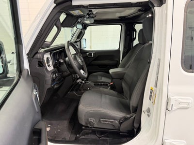 2025 Jeep Wrangler Sahara 4xe