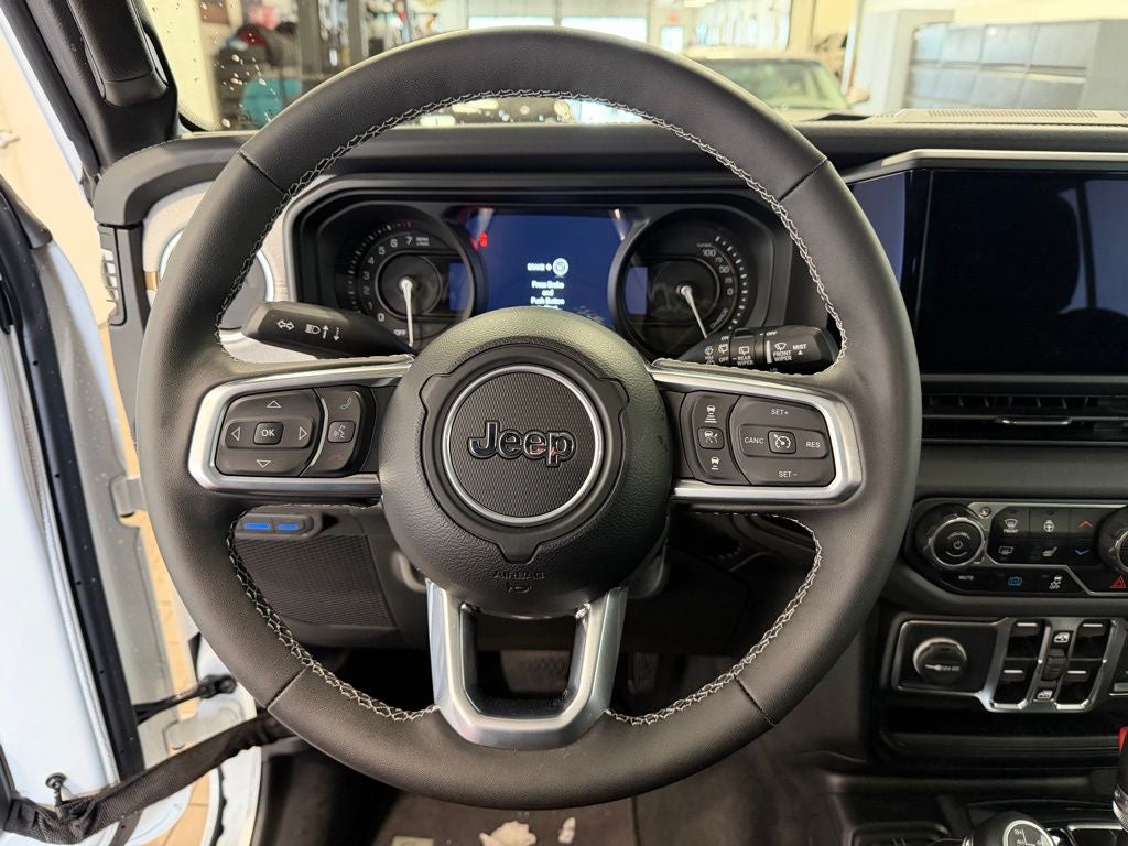 2025 Jeep Wrangler Sahara 4xe