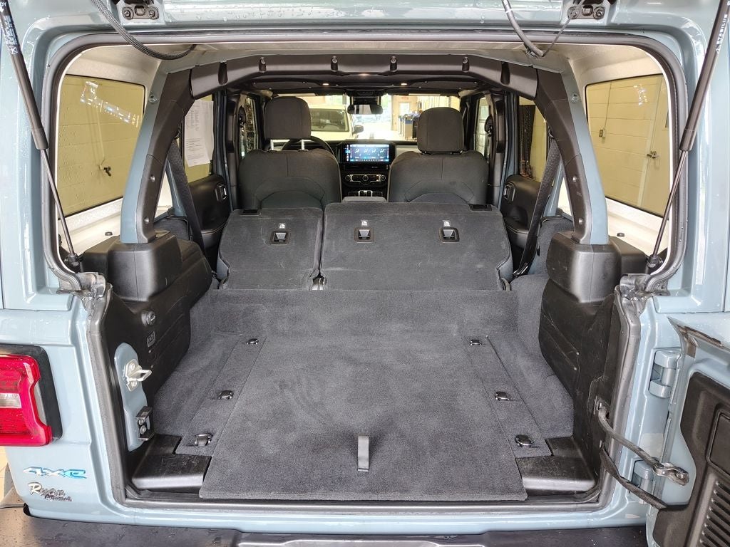 2024 Jeep Wrangler Sahara 4xe