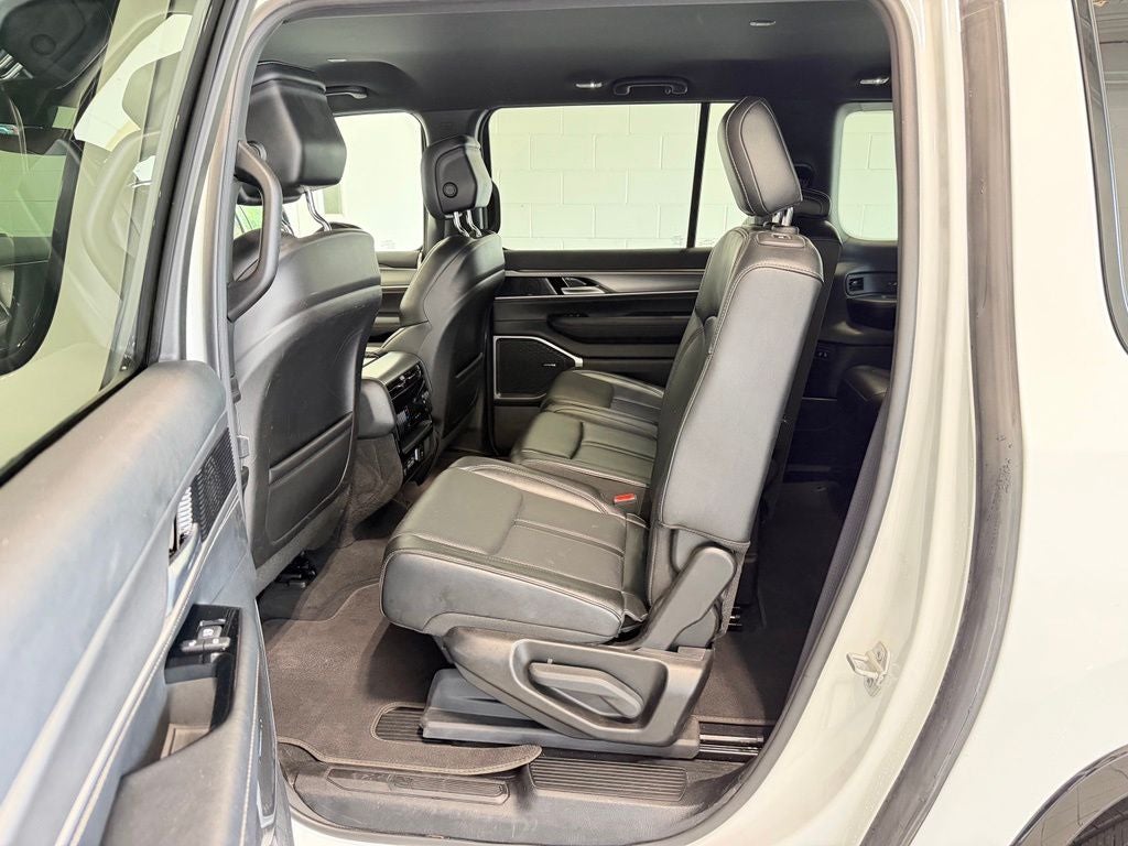 2025 Jeep Wagoneer L Series II