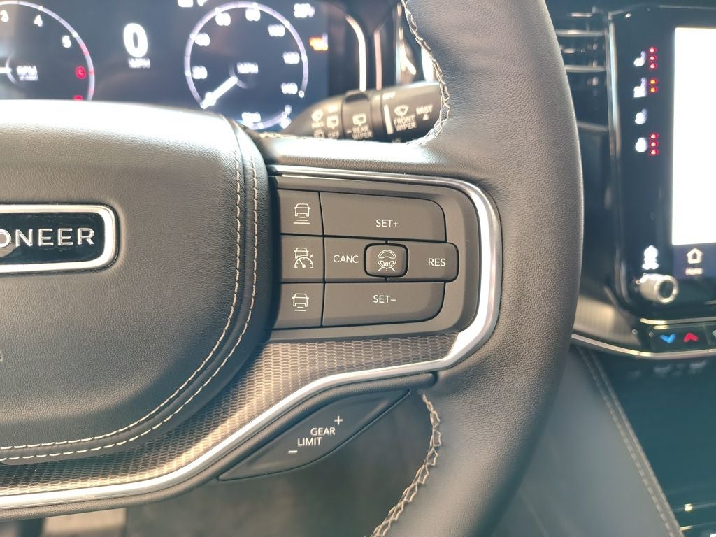 2026 Jeep Grand Wagoneer L Summit Obsidian