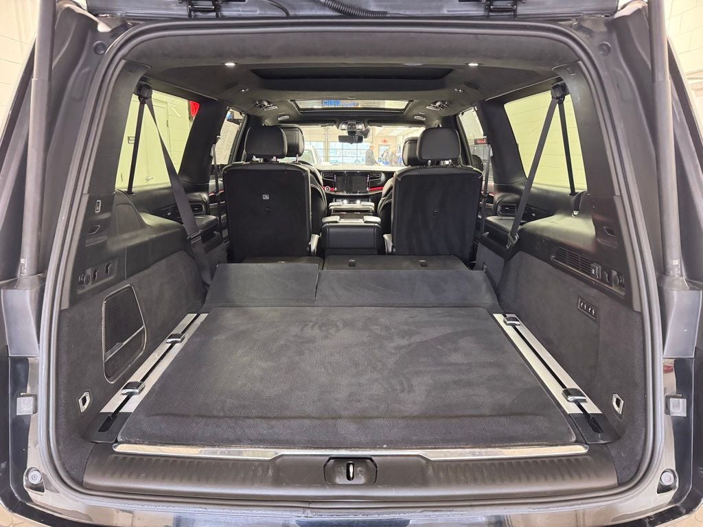 2024 Jeep Grand Wagoneer L Series II