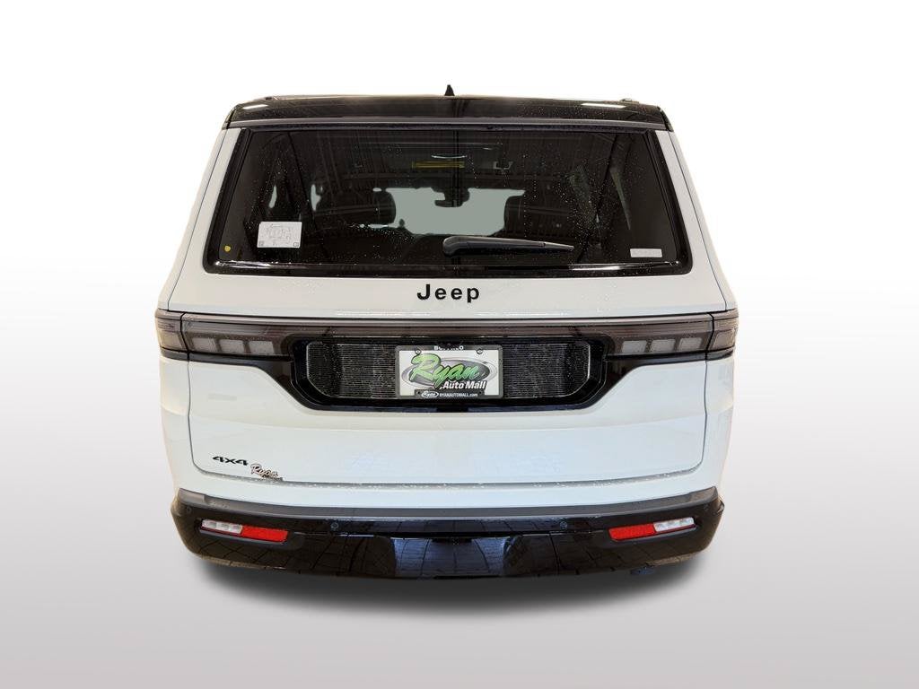 2027 Jeep Grand Wagoneer Upland