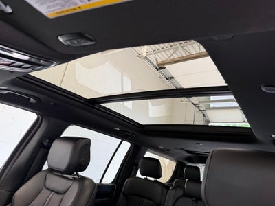2024 Jeep Wagoneer Base