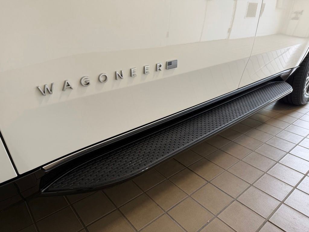 2024 Jeep Wagoneer Base