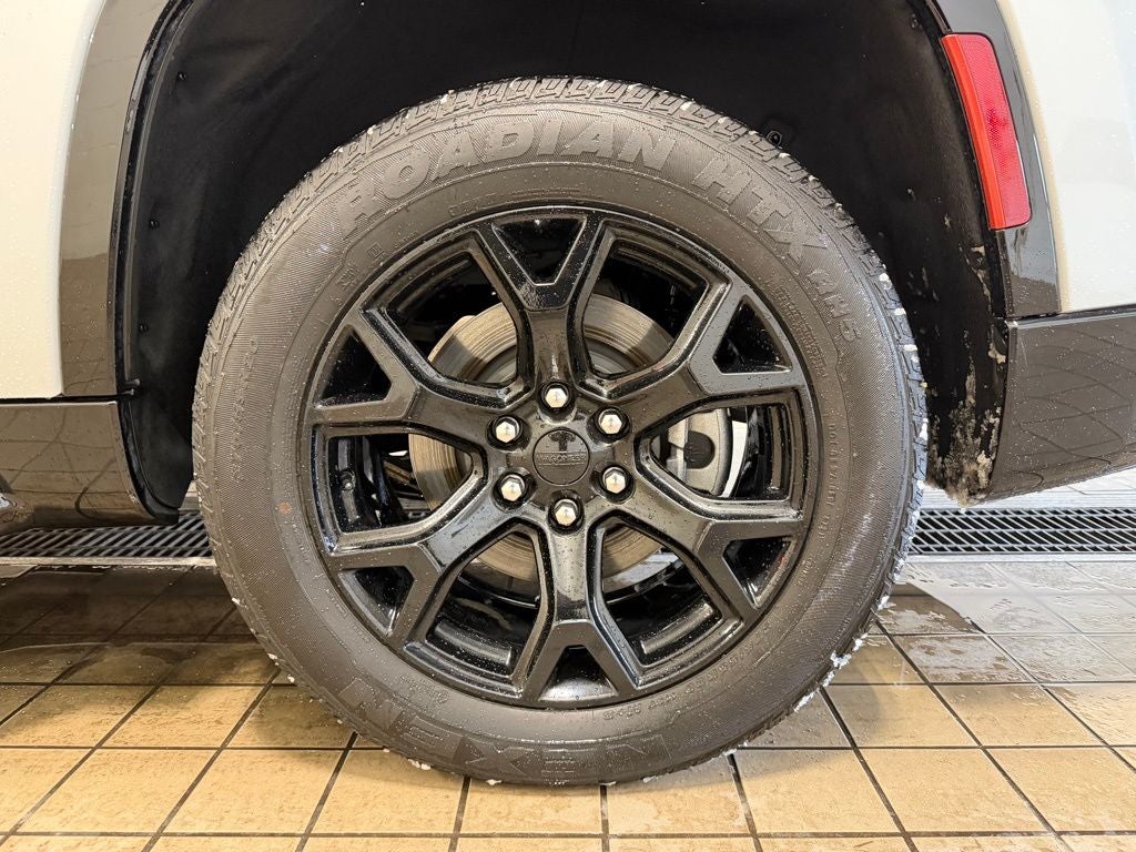 2022 Jeep Wagoneer Series II