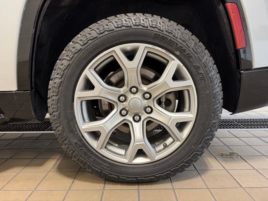 2022 Jeep Wagoneer Series II