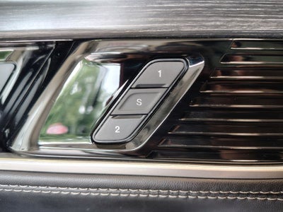 2023 Jeep Wagoneer Series III