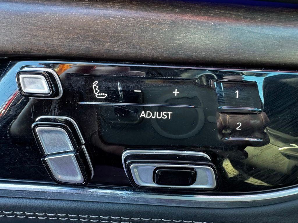 2023 Jeep Grand Wagoneer Series II