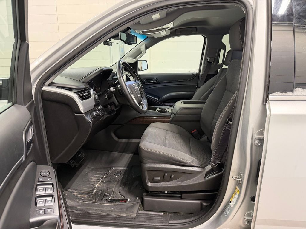 2016 GMC Yukon XL SLE