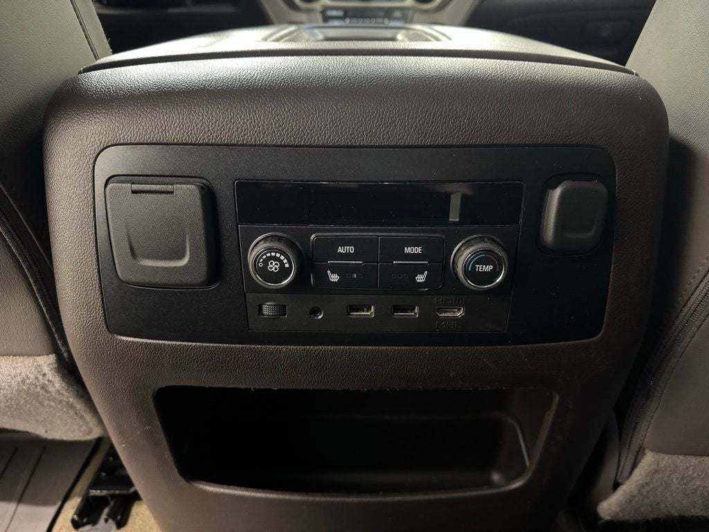 2017 GMC Yukon XL Denali