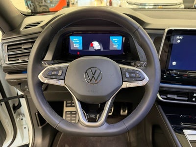 2024 Volkswagen Atlas Cross Sport 2.0T SEL Premium R-Line