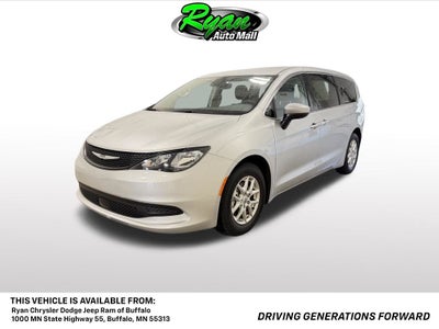 2023 Chrysler Voyager LX