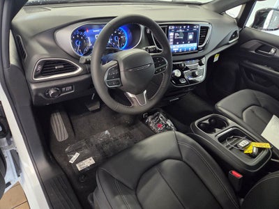2027 Chrysler Pacifica LX
