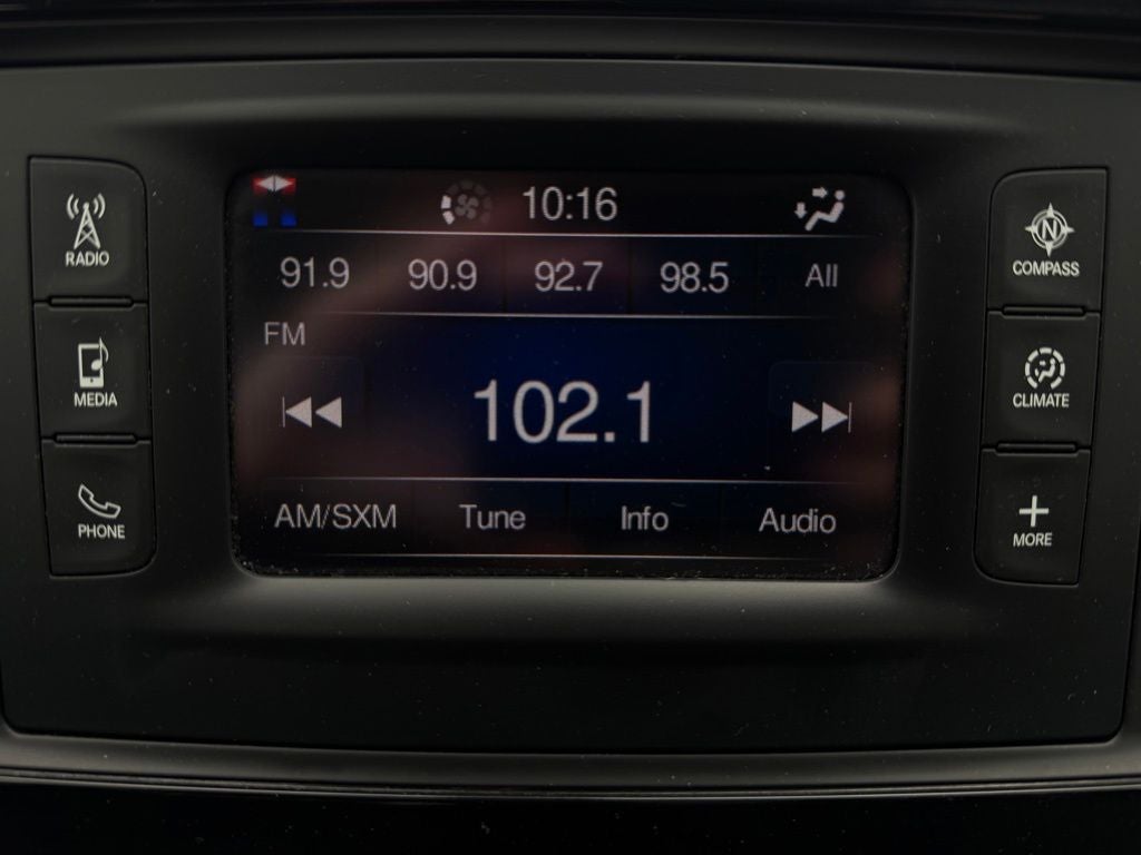 2017 Chrysler Pacifica Touring