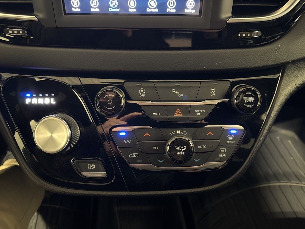 2020 Chrysler Pacifica Touring