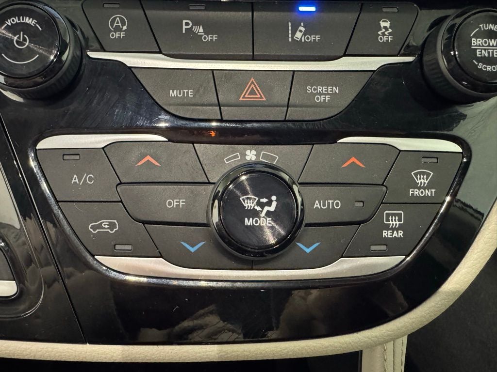 2024 Chrysler Pacifica Limited