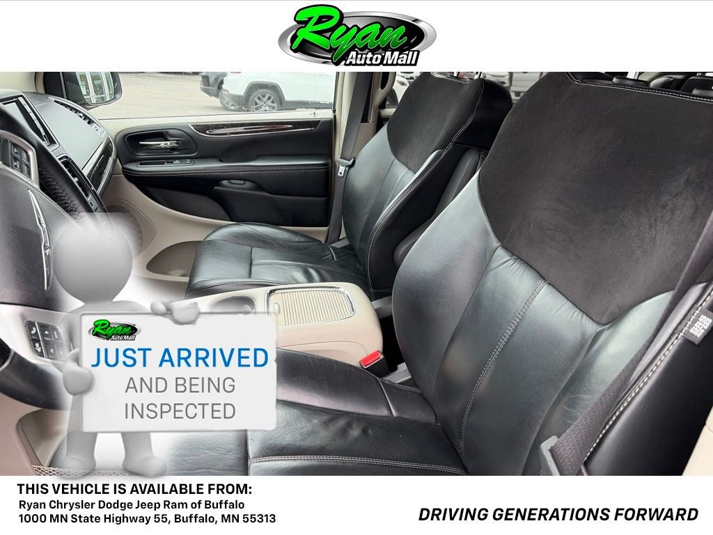 2016 Chrysler Town & Country Limited