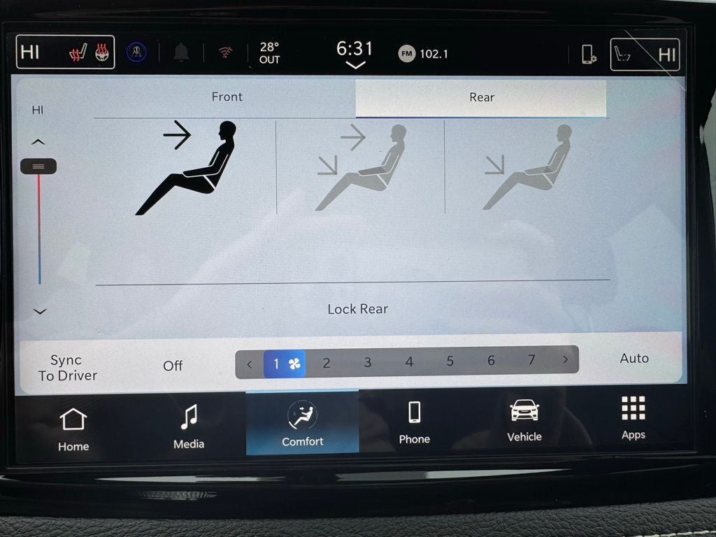 2026 Chrysler Pacifica Select