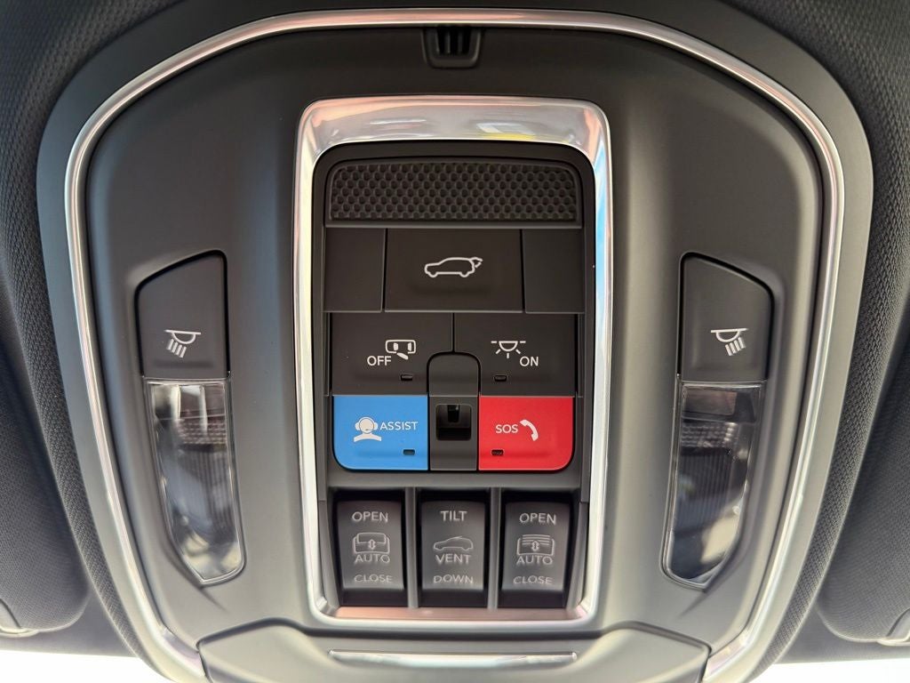 2026 Jeep Cherokee Overland