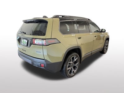 2026 Jeep Cherokee Overland